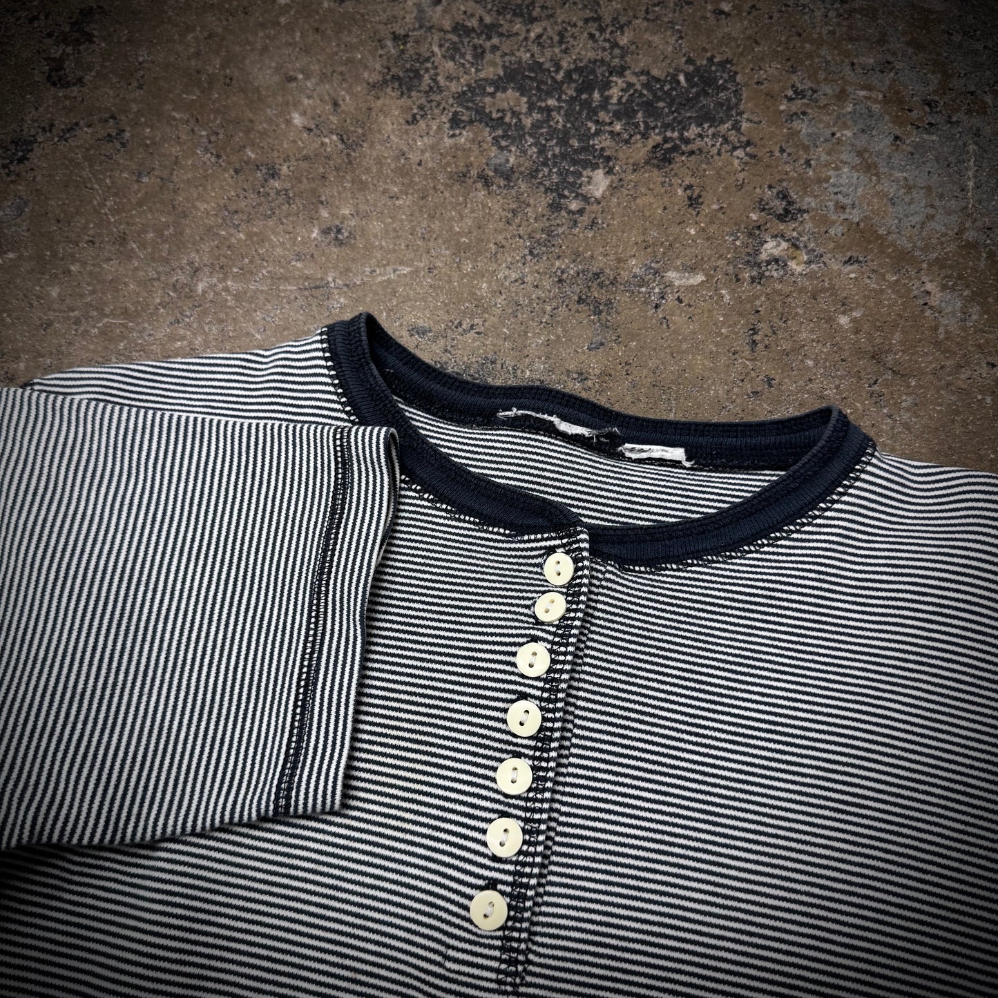 Vintage 80s/90s Black & White Striped 7 Button Henley T-Shirt