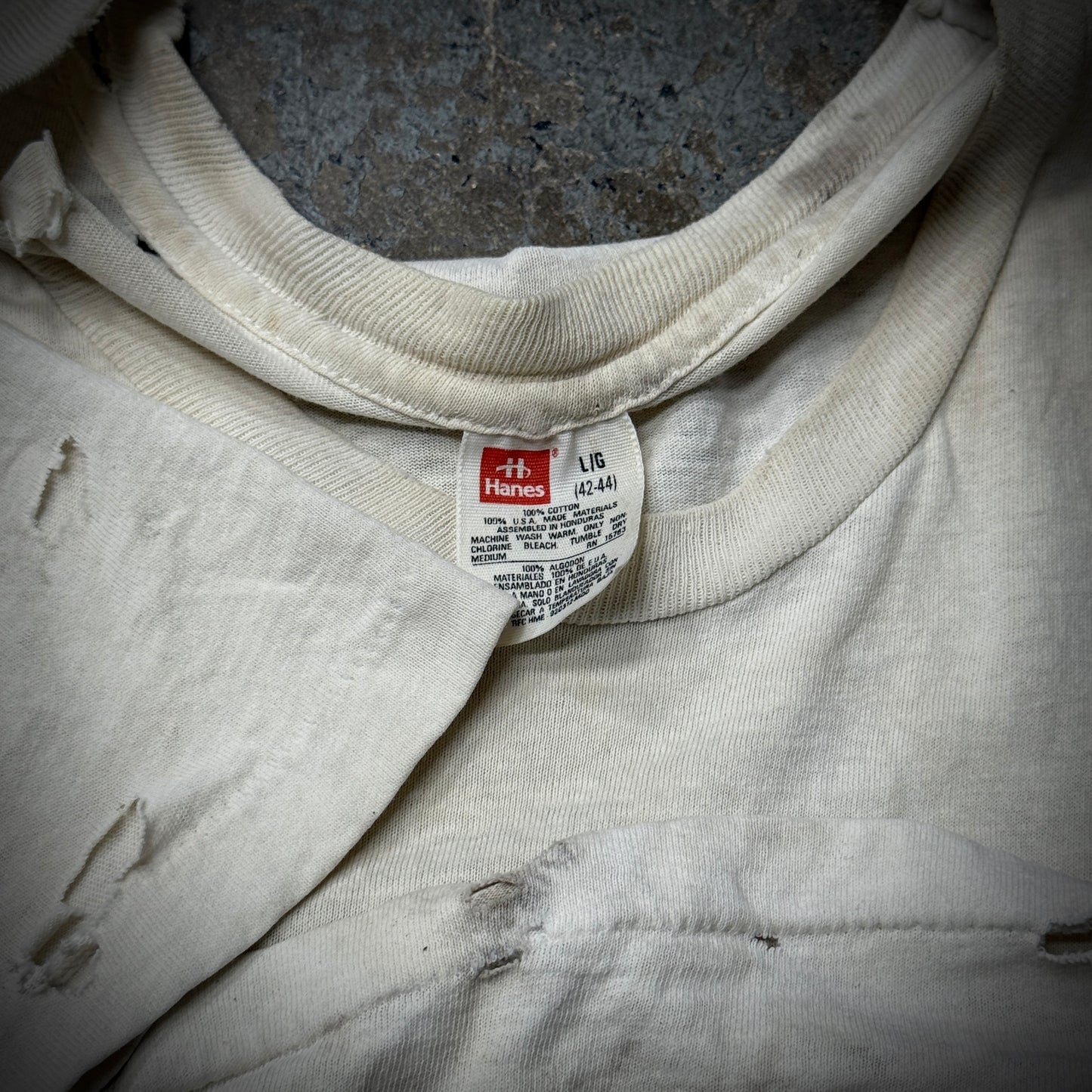 Vintage 80s/90s Thrashed Mud & Rust Stained Blank White Tee