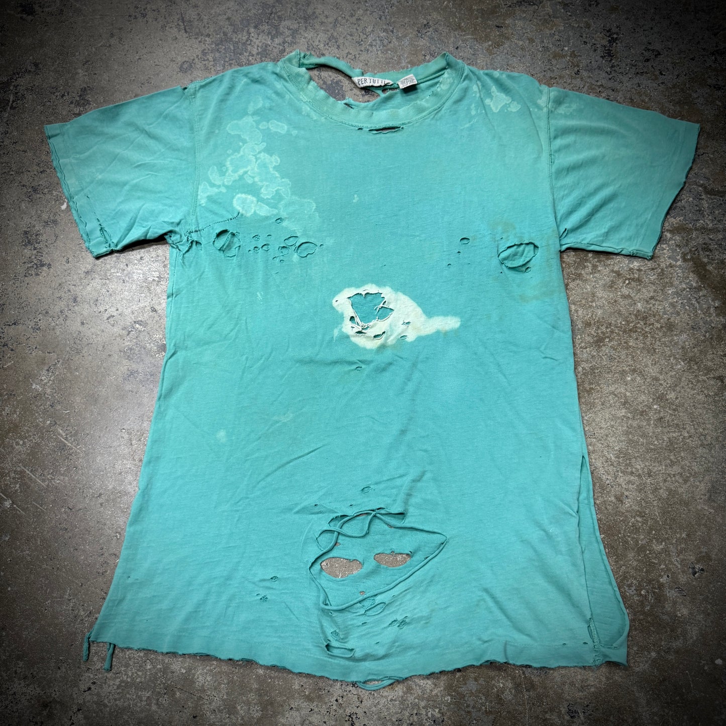 Vintage 80s/90s Thrashed Bleach Stain Light Blue Blank T-Shirt