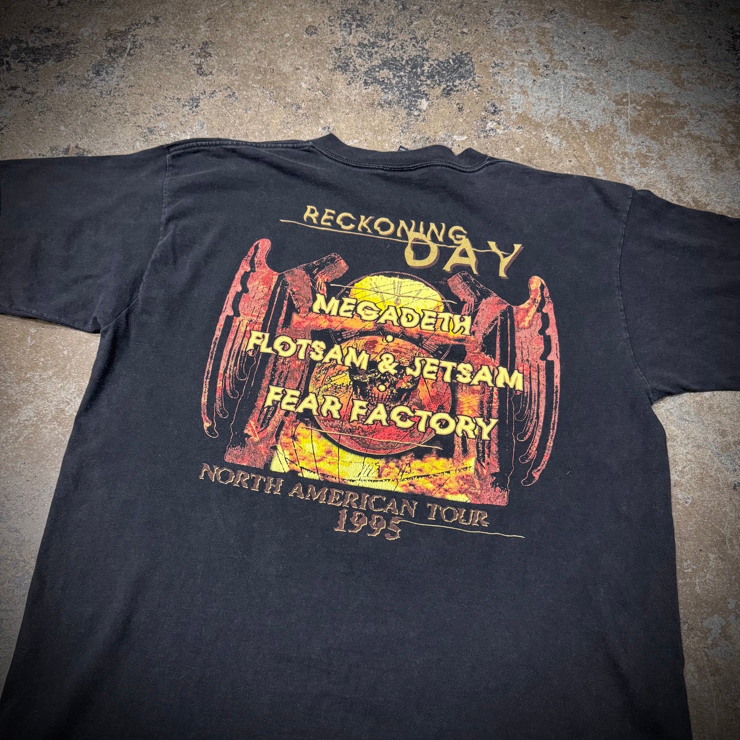 Vintage 1995 Reckoning Day Music Festival Megadeth Faded Black Band Tee