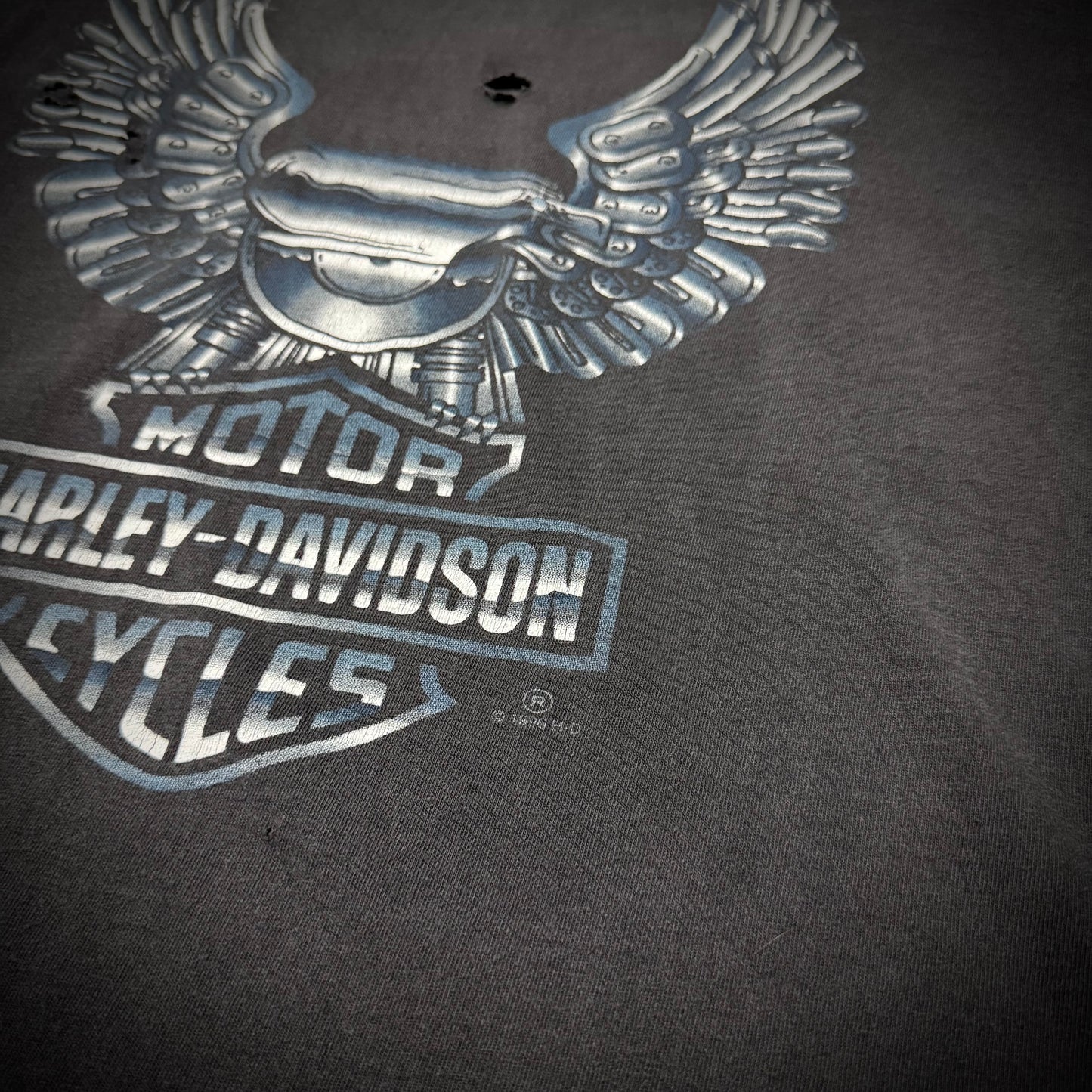 Vintage 90s Faded Black Distressed Harley Davidson Chrome Wings T-Shirt