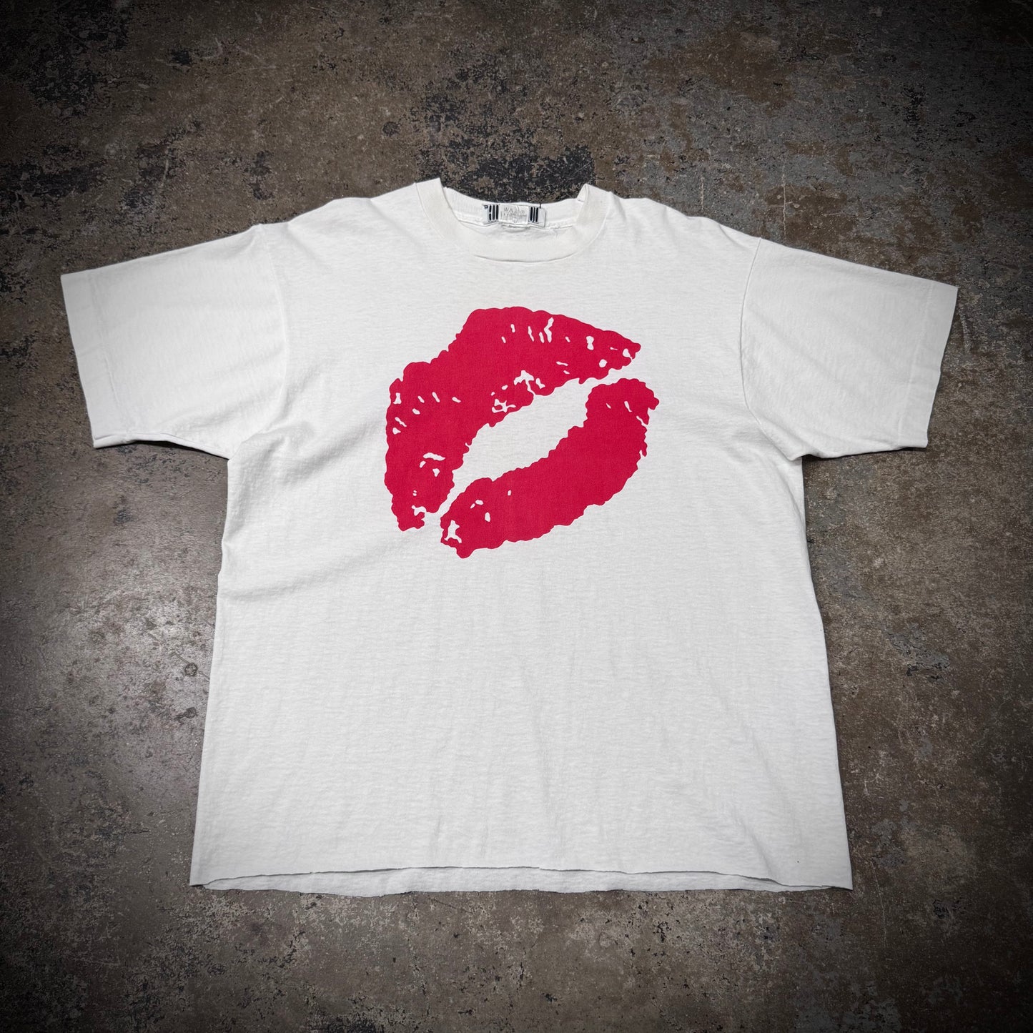 Vintage 90s Addiction Lipstick Kiss T-Shirt