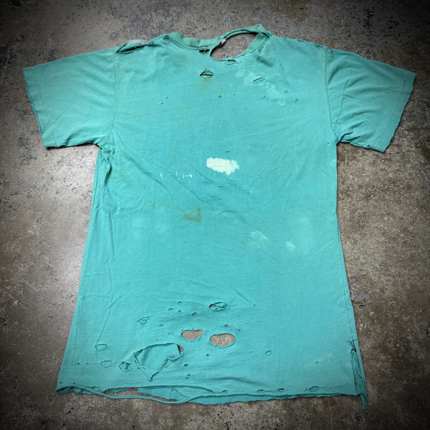 Vintage 80s/90s Thrashed Bleach Stain Light Blue Blank T-Shirt