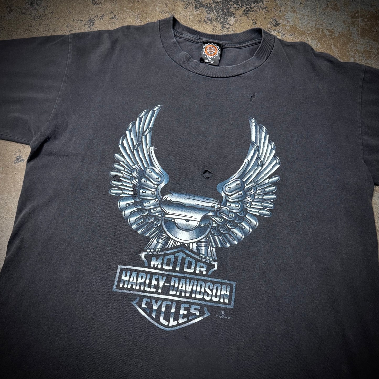 Vintage 90s Faded Black Distressed Harley Davidson Chrome Wings T-Shirt