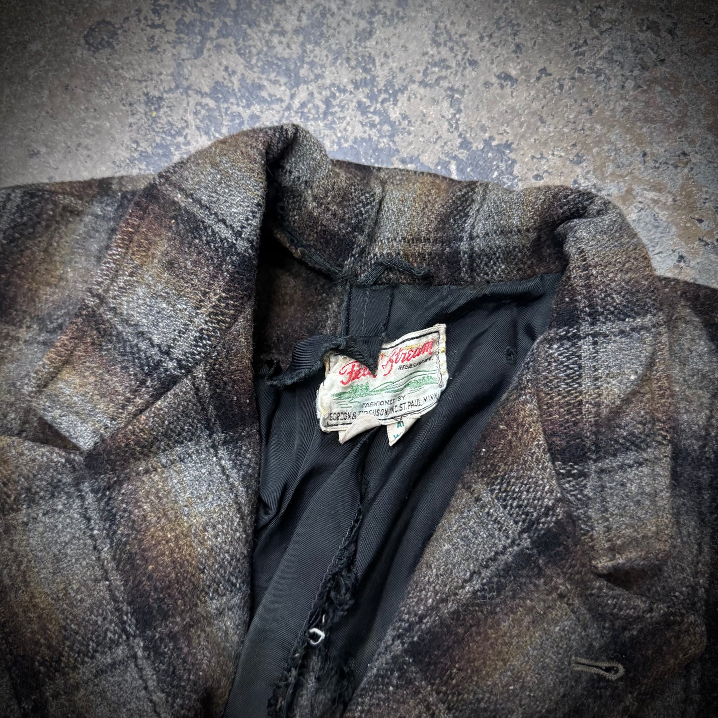 Vintage 50s/60s Thrashed & Repaired Plaid Wool Field & Stream Hobo Jacket