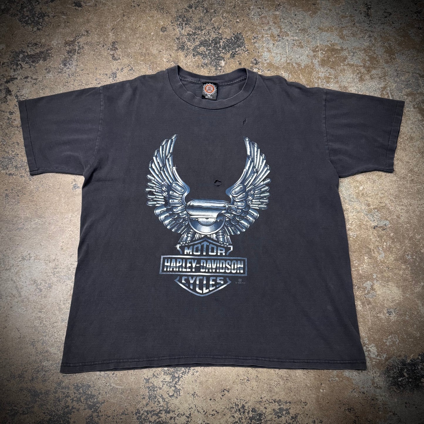 Vintage 90s Faded Black Distressed Harley Davidson Chrome Wings T-Shirt