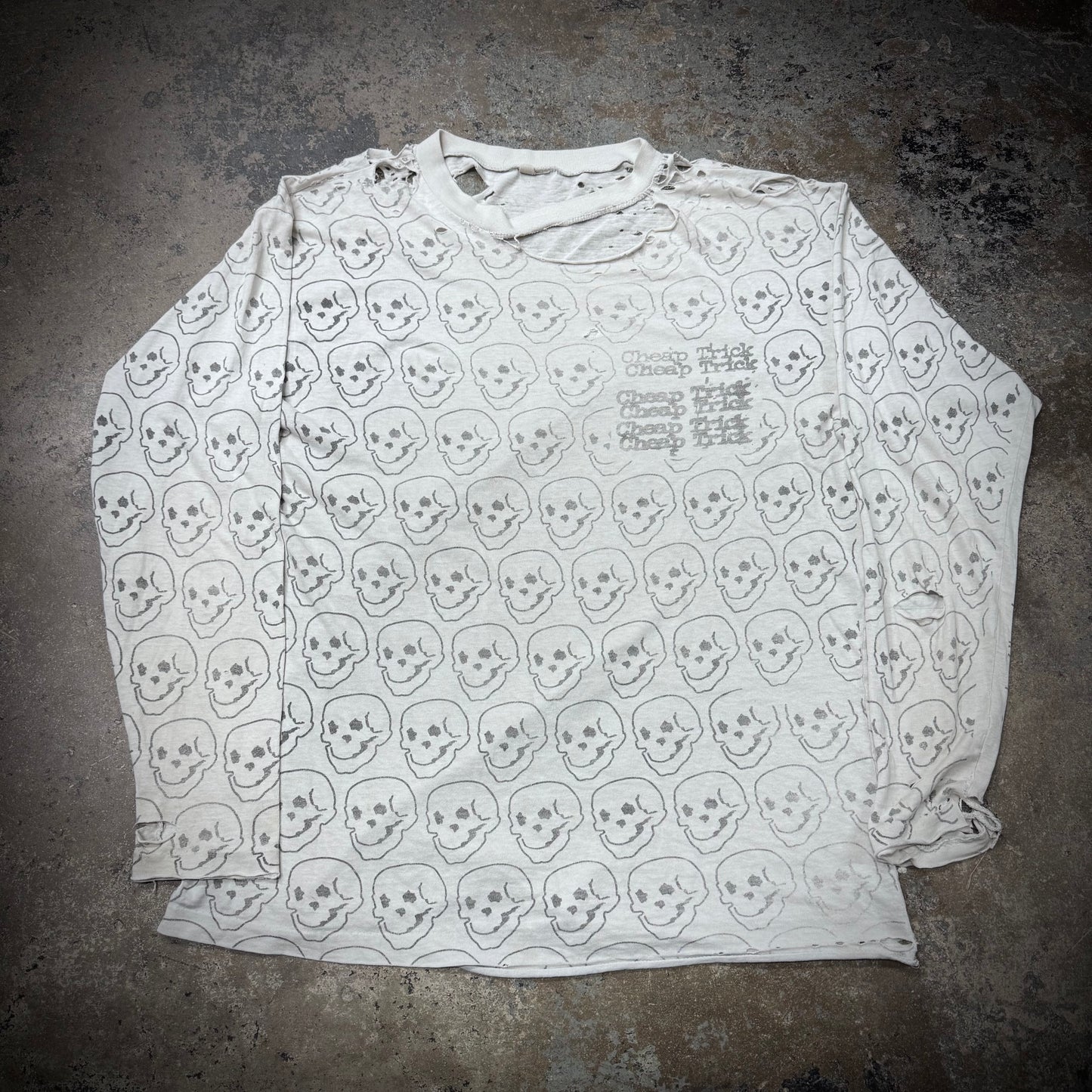 Vintage 90s Cheap Trick Skull AOP Thrashed Band Tee