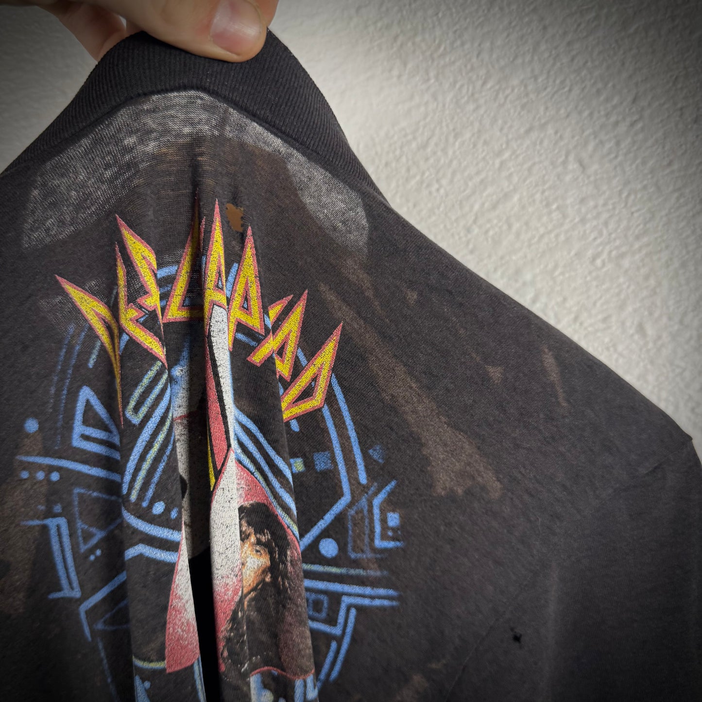 Vintage Def Leppard Hysteria Paper Thin Band Tee
