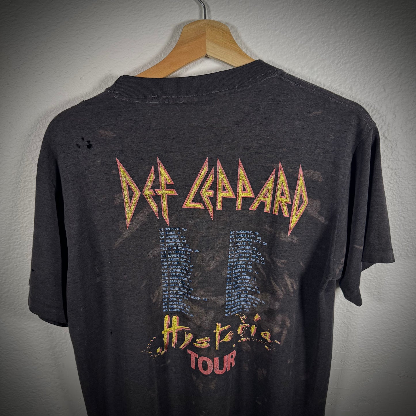 Vintage Def Leppard Hysteria Paper Thin Band Tee