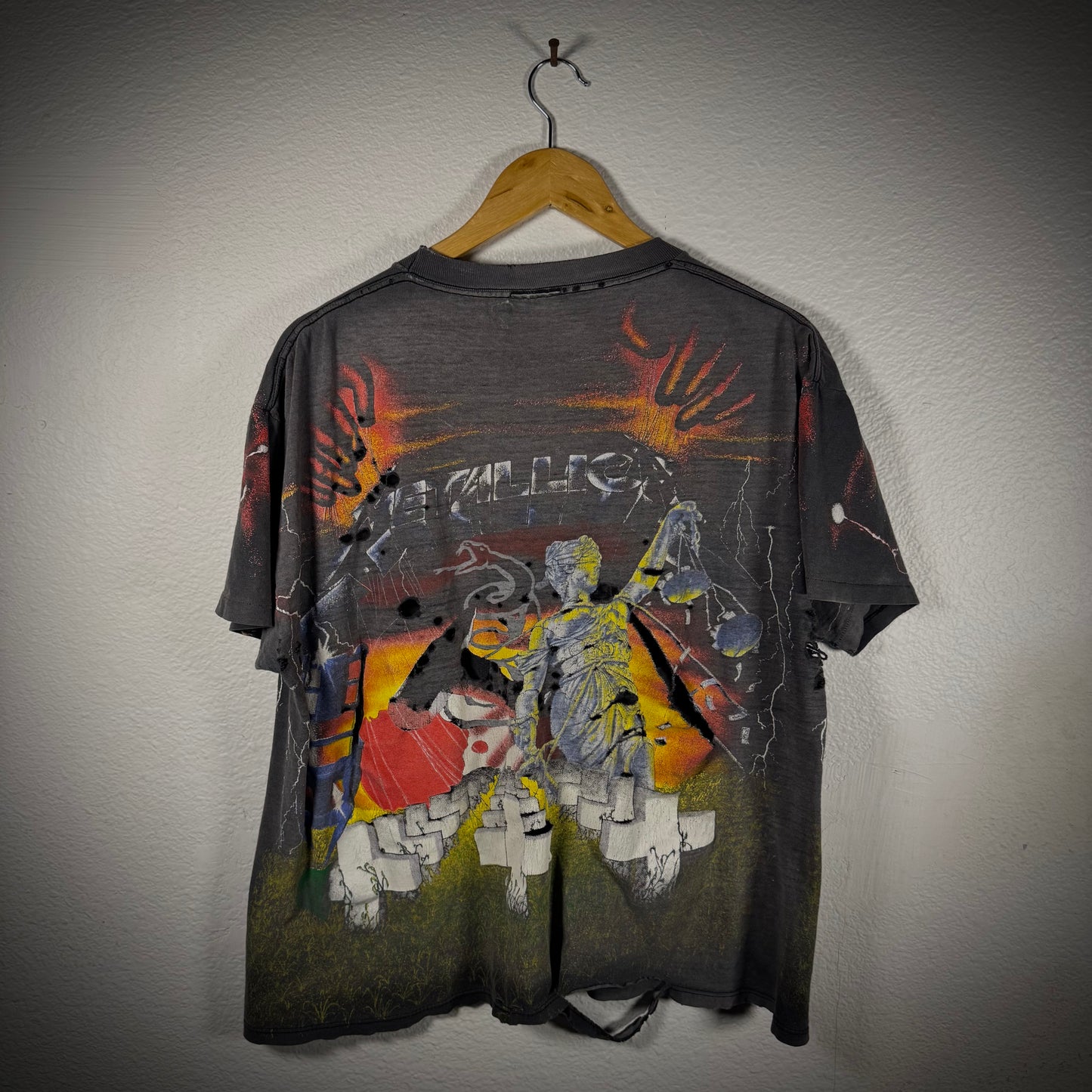 Vintage 90s Metallica Master of Puppets AOP Band Tee