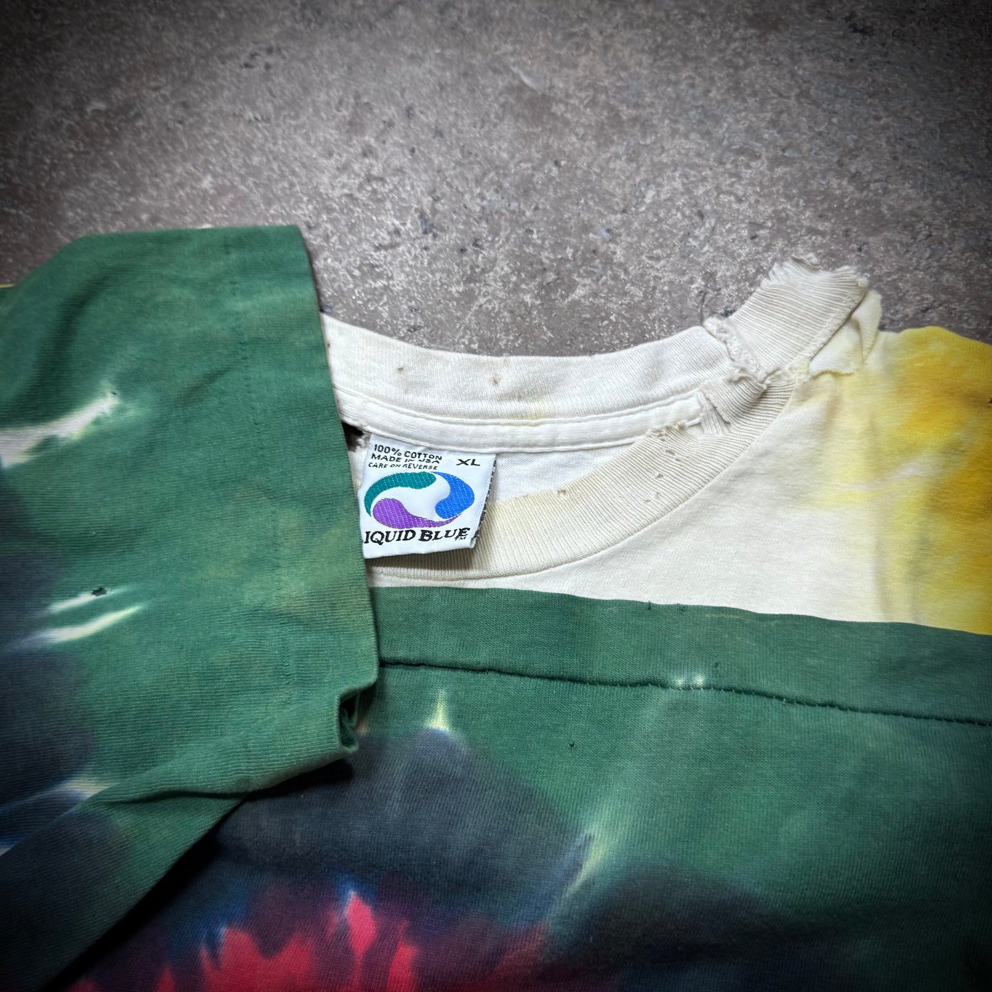Vintage 90s Thrashed Grateful Dead Lithuania Tie Dye Tee