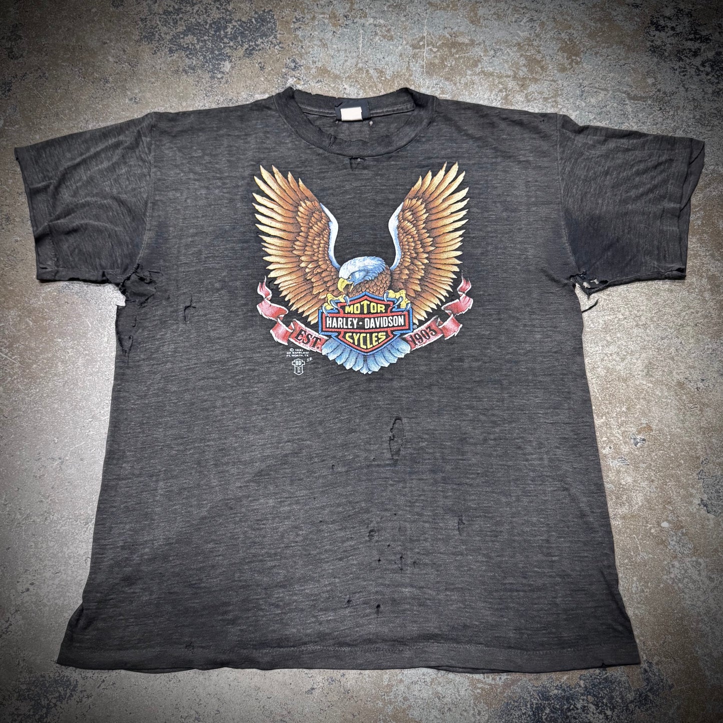 Vintage 80s Harley Davidson 3D Emblem Thrashed T-Shirt